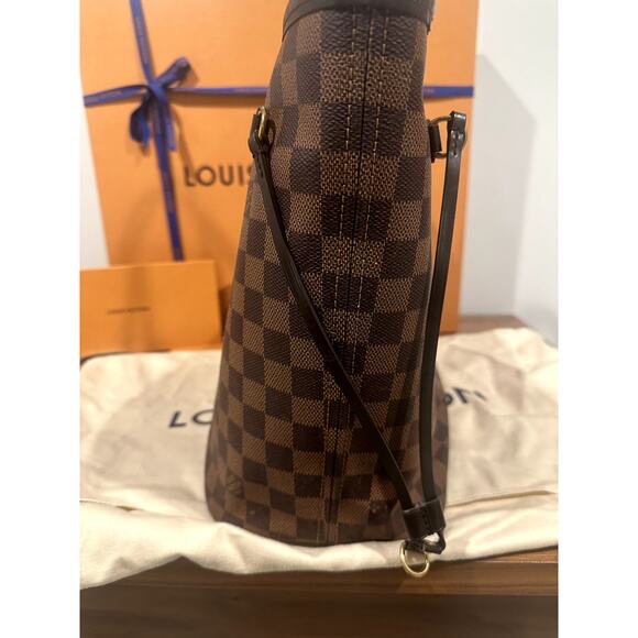 Louis Vuitton Neverfull MM Damier Ebene EUC -Box, Dustbag and full LV inclusions - Picture 14 of 16